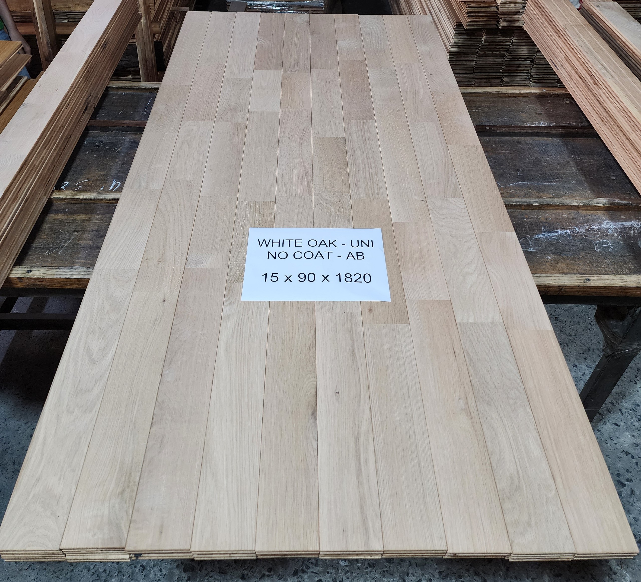 https://www.psk-homes.jp/p/o/product/WHITE OAK - UNI - NO COAT - AB - 15x90x1820mm.jpg